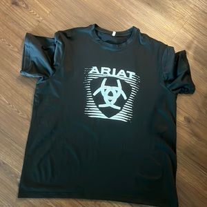 Men’s t shirt